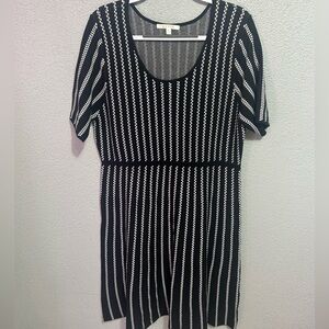 Nwot Cyrus Sweater dress size xl